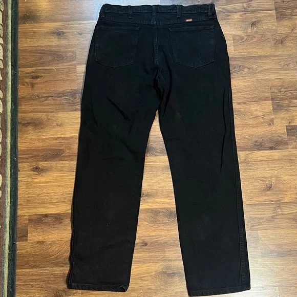 Rustler Men's Classic Black Straight Jeans ๐ - Picture 10 of 10